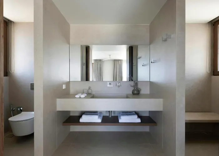 -votsalakia- Brand New Seaside 5bdr Lavender Vila Alikí